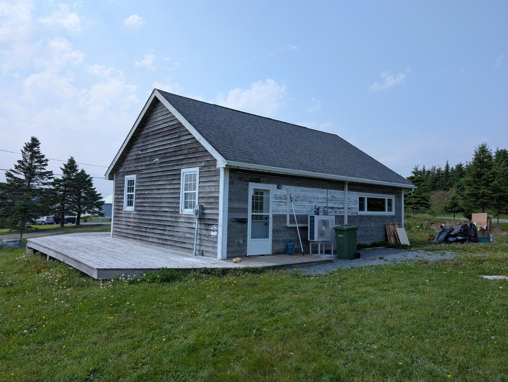 140 Leslie Road