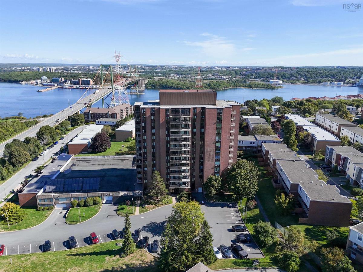 5572 North Ridge Road - 1102